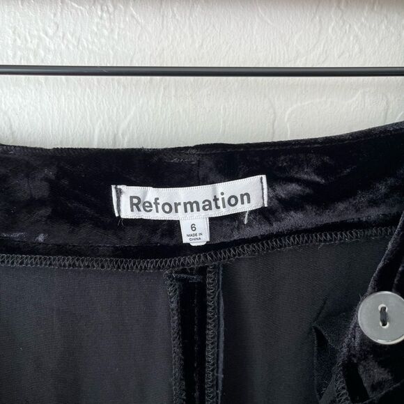 Reformation Wes Velvet Wide Leg Pants Black Size 6 - Picture 5 of 6